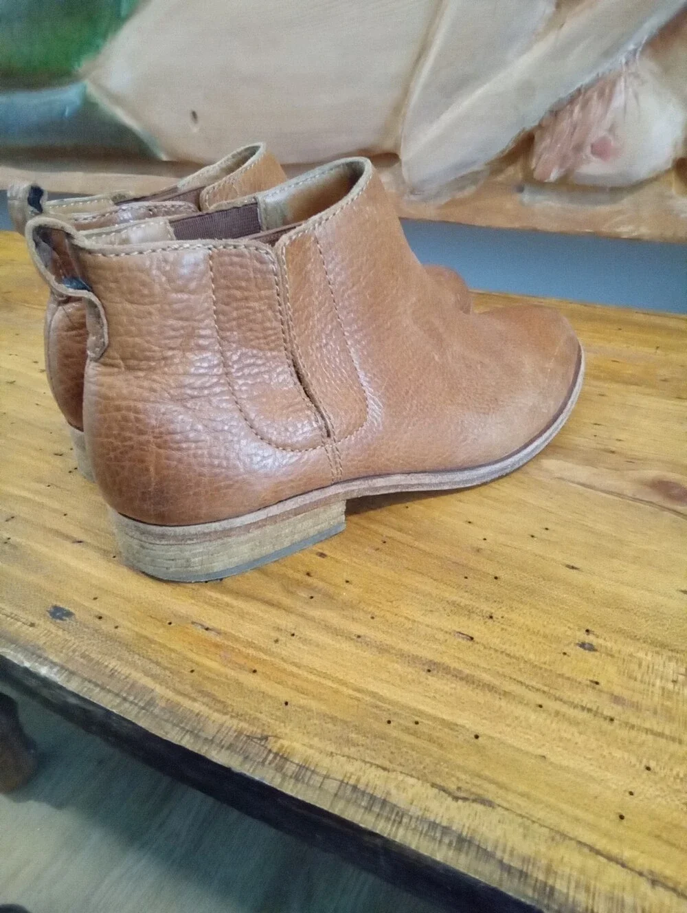 Kork-Ease Velma Leather Bootie Sz 8. Didn't See Side Was Busting Until I Photo